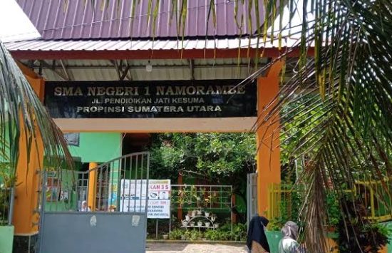Buntut Demo Guru SMAN 1 Namorambe, Kepsek Anna Simanjuntak Layak Dicopot