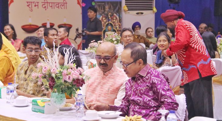 Sekdaprov Sumut Hadiri Perayaan Deepawali Konjen India di Medan
