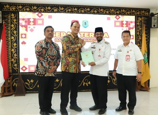 KPK Serahkan Aset Rampasan Korupsi Senilai Rp16,25 Miliar ke Pemkab Hulu Sungai Utara