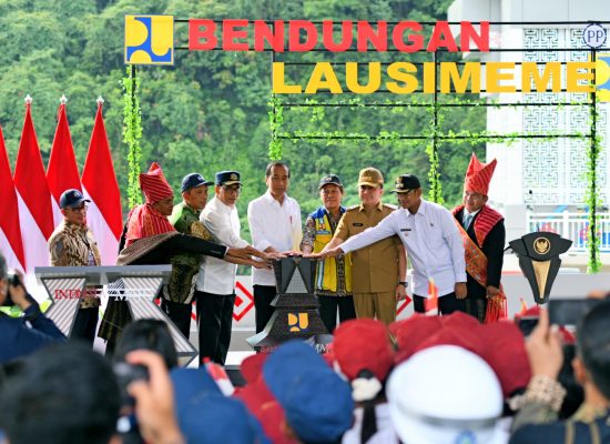 Agus Fatoni Dampingi Presiden Jokowi Resmikan Bendungan Lau Simeme