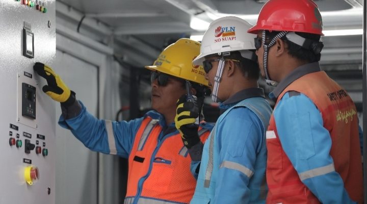 Dukung Pemecahan Rekor MURI di AquaBike Jetski World Championship, PLN Hadirkan Listrik Berkualitas