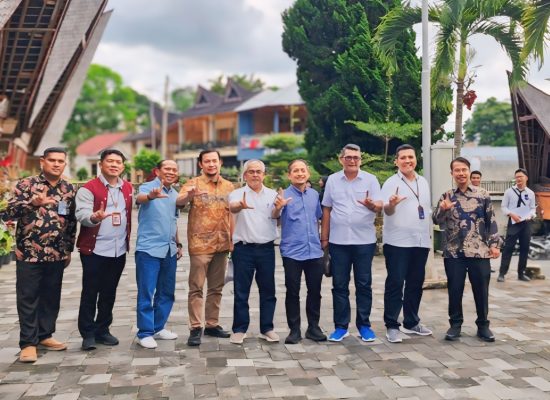Komitmen Bank Mandiri Pelestarian Budaya Dan Digitalisasi UMKM Di Huta Siallagan