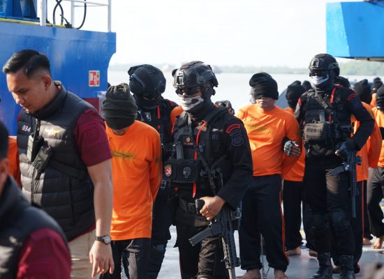 Langkah Tegas Kementerian Imigrasi dan Pemasyarakatan: Pindahkan 64 Orang Narapidana Risiko Tinggi ke Nusakambangan untuk Cegah dan Berantas Peredaran Narkoba