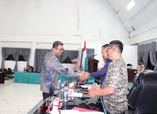 Pjs Bupati Toba Sampaikan Nota Jawaban APBD 2025, Fokus Peningkatan PAD dan Pengembangan UMKM
