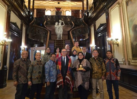 Perkuat Visi Pendidikan, Unimed Kunjungi Kedutaan Indonesia di Wasingthon DC