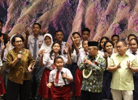 Menteri Pendidikan Bersama DPR RI Akan Kaji Rencana Penghapusan Zonasi