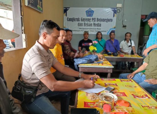 Cangkruk Gayeng PJI Bojonegoro: Menggapai Indonesia Raya, Membangun Persatuan dalam Keberagaman