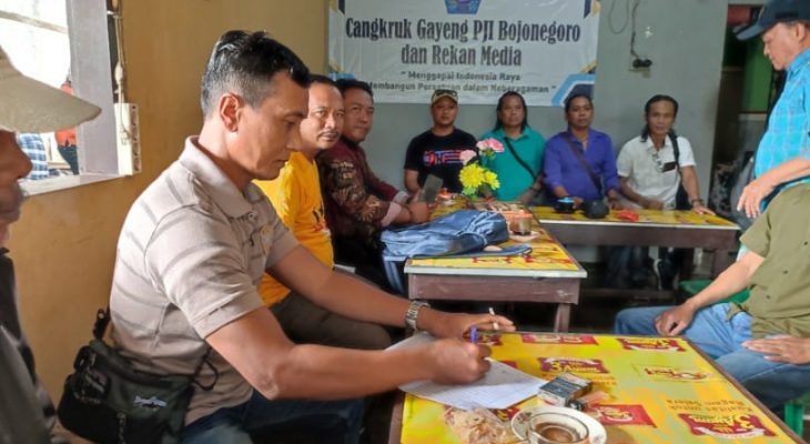 Cangkruk Gayeng PJI Bojonegoro: Menggapai Indonesia Raya, Membangun Persatuan dalam Keberagaman