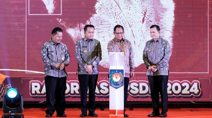 Buka Rakornas BPSDM Bersama Mendagri, Agus Fatoni Ungkap Kompetensi yang Wajib Dimiliki Aparatur Pemerintah