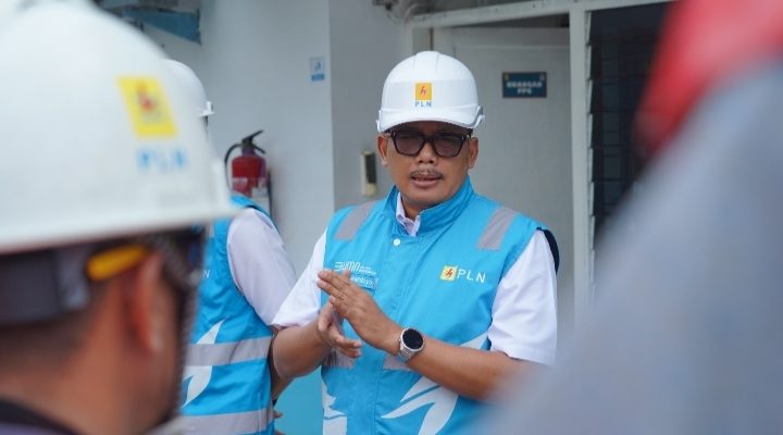 Pastikan Kesiapan Personil Jelang Nataru, GM PLN UID Sumut Kunjungi UP3 Lubuk Pakam