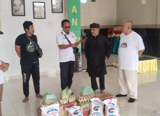 PT Luvindo  dan Pembina IMO Bantu Anggota Korban Banjir