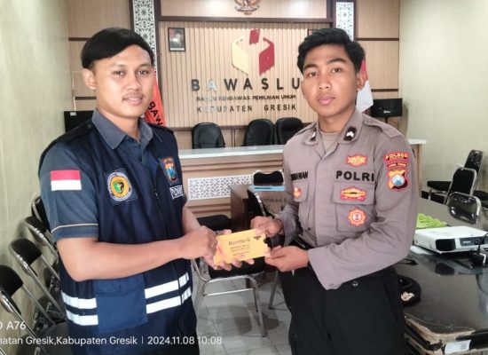 Polres Gresik Periksa Kesehatan Petugas Pengamanan KPU dan Bawaslu