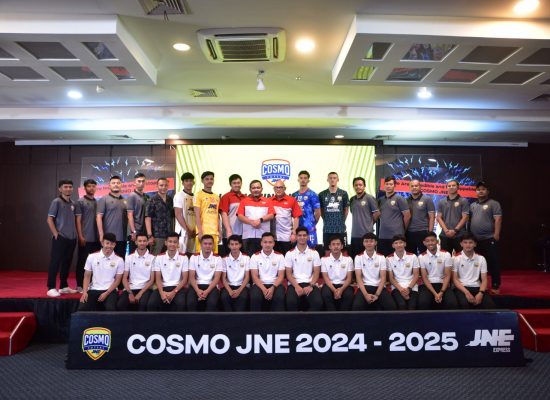 JNE kembali mendukung tim Cosmo JNE FC di Liga Futsal Profesional 2024/2025