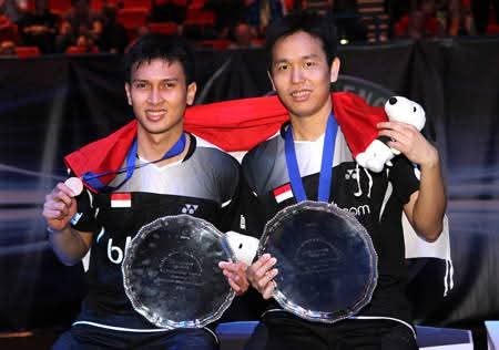 Mundurnya Ganda Putra Legendaris Indonesia