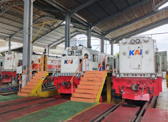 KAI Sumut Pastikan Kesiapan Lokomotif dan Kereta pada Libur Nataru 2024/2025