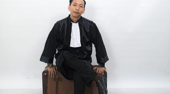 Pengacara Muda Surabaya, Asa Prayoga Jiwangga, S.H., Tanggapi Perilaku Gus Miftah terhadap Penjual Es dari Sudut Pandang Hukum dan Filsafat Etika