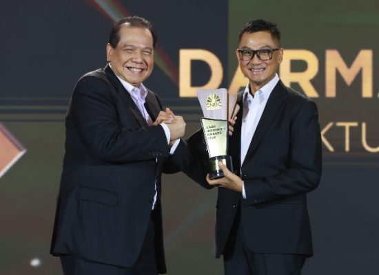 Hattrick! Dirut PLN Darmawan Prasodjo Kembali Dinobatkan Jadi CEO Of The Year 2024