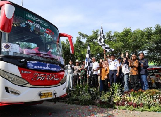 Mudik Gratis Nataru 2024, Pj Gubernur Sumut Lepas 1.187 Pemudik, Termasuk 40 Penyandang Difabel