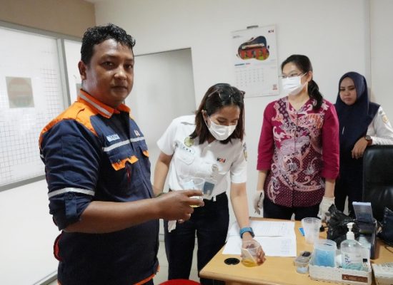 Pastikan Pelayanan Masa Nataru Aman, PT KAI Sumut Lakukan Tes Narkoba Kepada Petugas