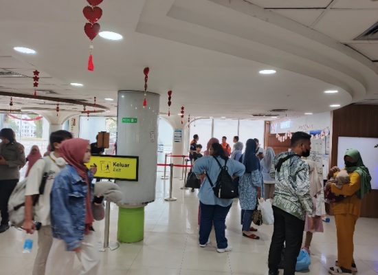 Menjelang Pergantian Tahun Baru, Penumpang di Divre I Sumut Masih Cukup Tinggi