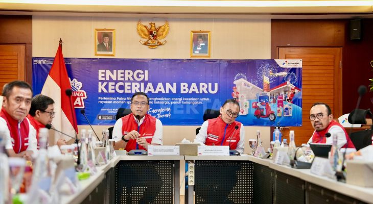 Siaga Jelang Malam Tahun Baru, Komisaris dan Direktur Utama Pertamina Kunjungi Integrated Terminal Plumpang