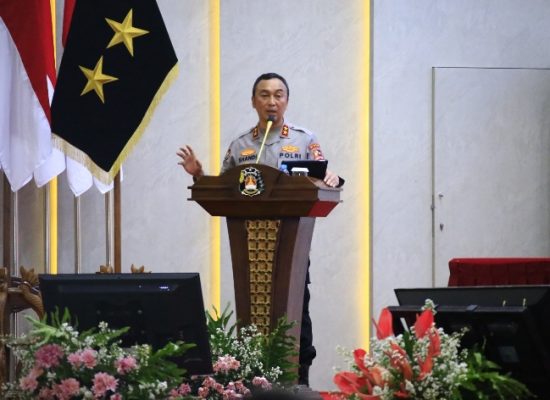 Kadiv Humas Polri Bekali Taruna Akpol 2025 dengan Strategi Kehumasan di Era Digital