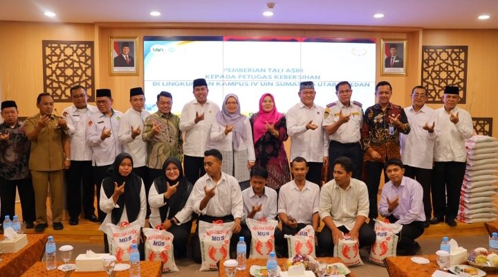 Tasyakuran Milad Ke 9 Fakultas Ilmu Sosial UINSU Unggul