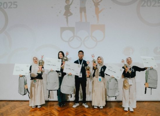 Lima Siswa Juara Olimpiade Bahasa Jerman Tingkat Nasional 2025, Diantaranya Siswa SMA Negeri 1 Matauli Pandan