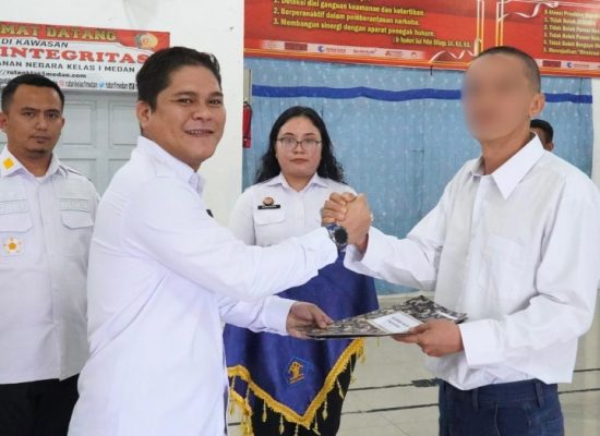 1 Warga Binaan Konghuchu Rutan Kelas I Medan Mendapat Remisi Imlek