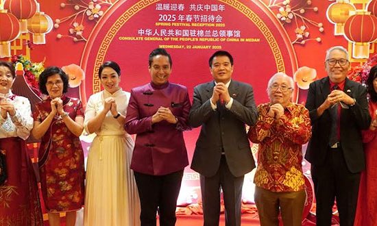 Rico Waas Hadiri Musim Semi Yang diinisiasi Konjen Republik Rakyat Tiongkok Untuk Kota Medan