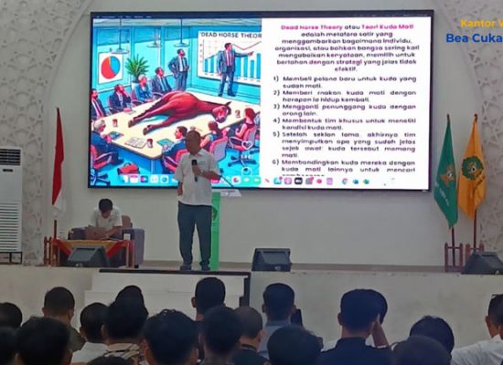 Kanwil Bea Cukai Safuadi Berikan Kuliah Umum di UIN Ar-Raniry Aceh