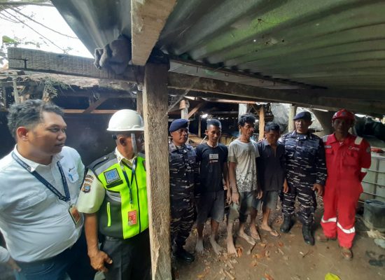 Tim FIQR Lantamal l Belawan Bongkar Sindikat Pencuri Avtur Pertamina di Objek Wisata Pantai Dewi