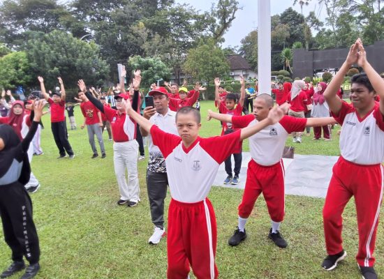 Golden Dream Festival SOIna Sumut: Ratusan Anak Bertalenta Khusus Antusias Ikuti Senam Ceria