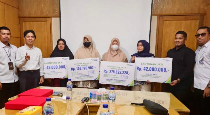 BPJS Ketenagakerjaan Salurkan Santunan JKK, JKM dan Beasiswa Kepada Ahli Waris Peserta BPU