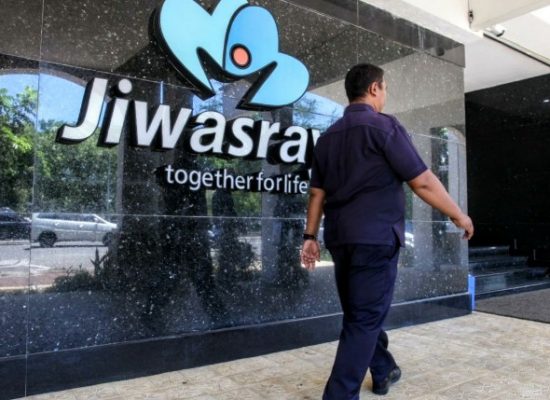OJK Resmi Cabut Izin Usaha Asuransi Jiwasraya
