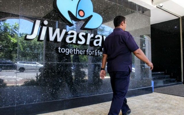OJK Resmi Cabut Izin Usaha Asuransi Jiwasraya