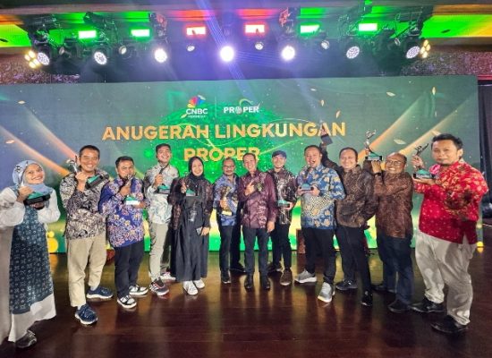 Pertamina Patra Niaga Regional Sumbagut Raih PROPER Emas dan 10 PROPER Hijau