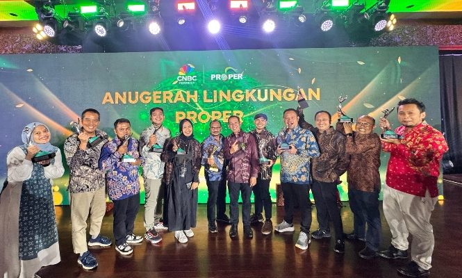 Pertamina Patra Niaga Regional Sumbagut Raih PROPER Emas dan 10 PROPER Hijau