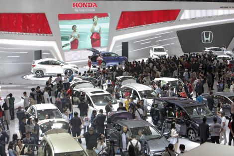 Bank Danamon dan Adira Finance Hadirkan KPM Prima dengan Bunga 1,89 Persen di IIMS 2025