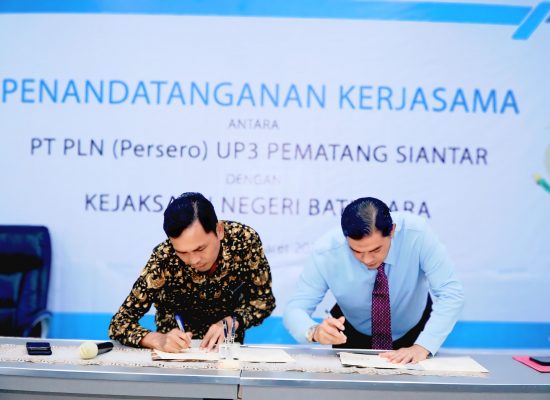 Perkuat Sinergi di Awal Ramadan, PLN UP3 Pematangsiantar tandatangani MOU dengan Kejari Batubara