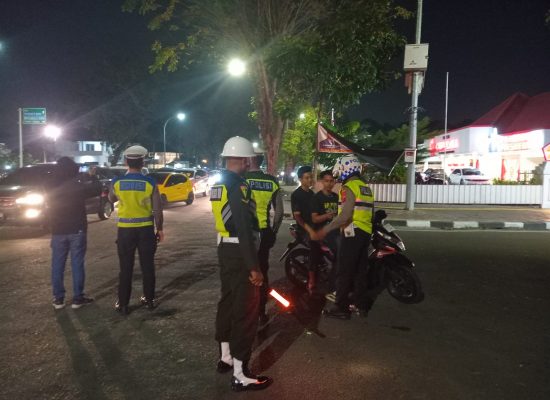 Denpom 1/5 dan Satlantas Polrestabes Medan Gelar Penertiban Pelanggaran Lalu Lintas di Bulan Ramadhan