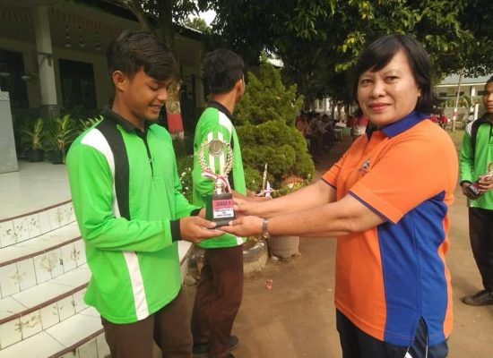 SMAN 1 Kotarih Semakin Unggul di Bawah Kepemimpinan Kasek Antalilis Siregar