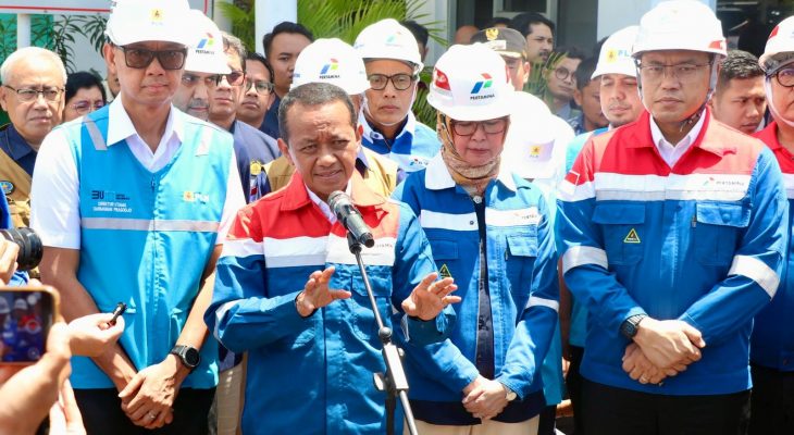 Kunjungi SPKLU di Banten, Menteri ESDM Apresiasi Kesiapan PLN Sambut Mudik Lebaran 2025