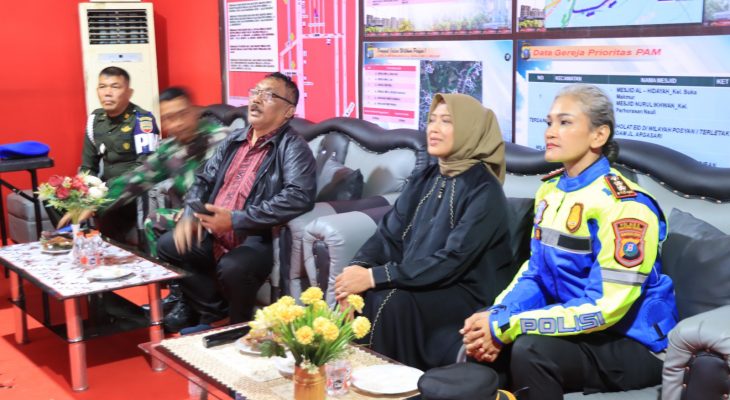 Pemantauan Sitkamtibmas Malam Idul Fitri 1446 H Kapolres Pematangsiantar Bersama Forkopimda Ikuti Zoom Meeting