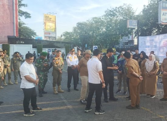 Personel Denpom 1/5 Ikuti Giat Patroli Pengamanan Asmara Subuh Keliling Kota Medan.