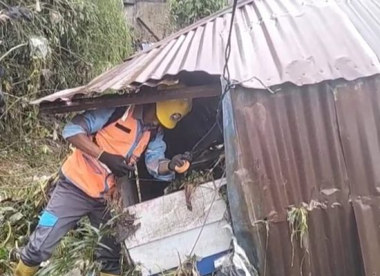 PLN UP3 Padangsidimpuan Gerak Cepat Pulihkan Kelistrikan Pasca Banjir