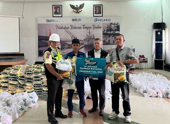 Pelindo Berbagi Ramadhan: PT Pelindo Regional 1 Belawan Salurkan 300 Paket Sembako