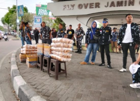 Tingkatkan Kepedulian, AMPI Medan Johor Bagi-bagi Takjil dan Buka Puasa Bersama
