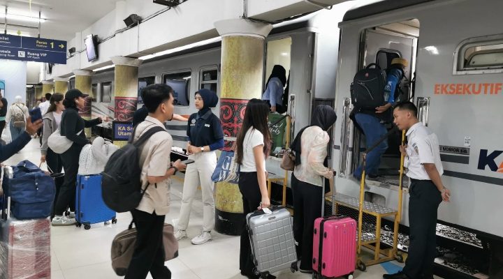 KAI Sumut Berangkatkan 10.155 Penumpang Pada H-2 Puncak Arus Mudik