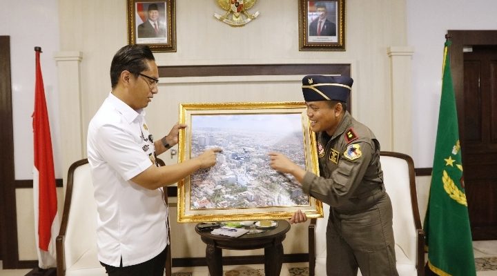 Rico Waas Terima Foto Indah Kota Medan dari Udara